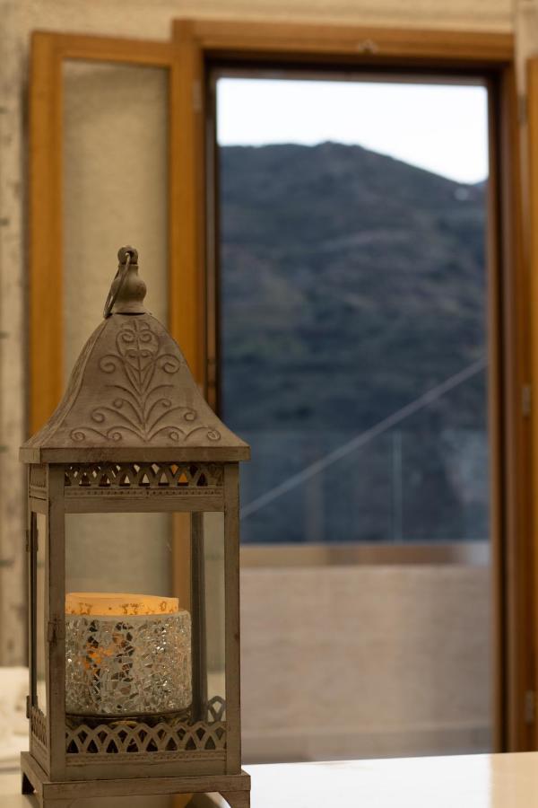 The Mountain House - Authentic Cretan Hideaway - Breathtaking And Nature Views Tourloti Екстер'єр фото