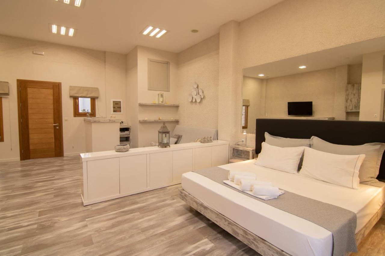 The Mountain House - Authentic Cretan Hideaway - Breathtaking And Nature Views Tourloti Екстер'єр фото